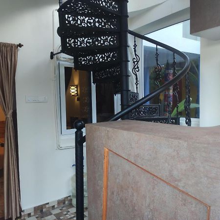 Bed and Breakfast Little Island Mahabalipuram Exterior foto