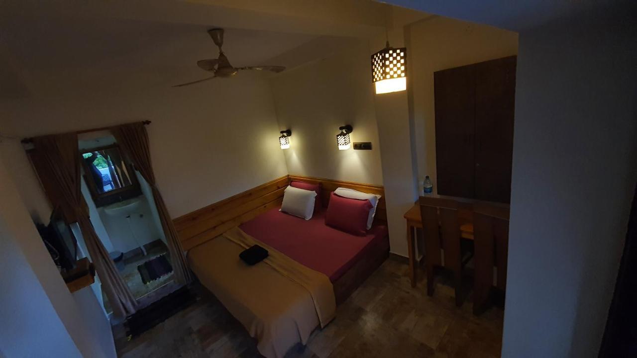 Bed and Breakfast Little Island Mahabalipuram Exterior foto